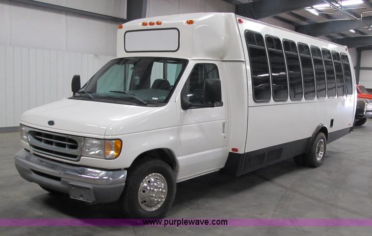 image for item 4054 1999 Ford E450 transit bus
