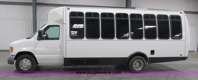 image for item 4054 1999 Ford E450 transit bus