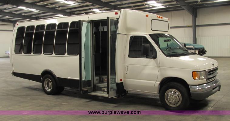 image for item 4054 1999 Ford E450 transit bus