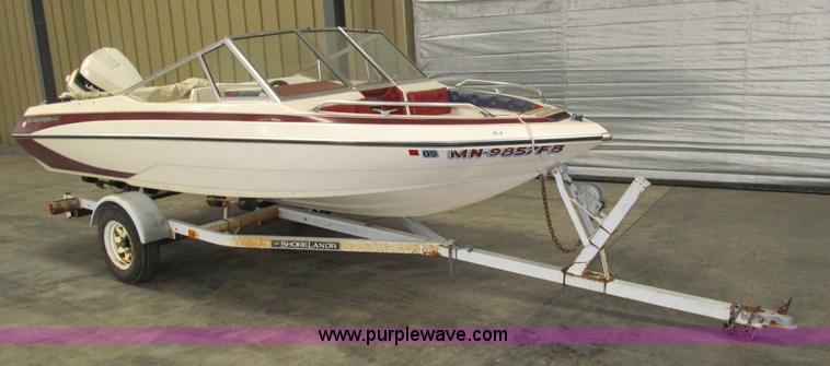 image for item 4055 1986 Conroy Glastron boat