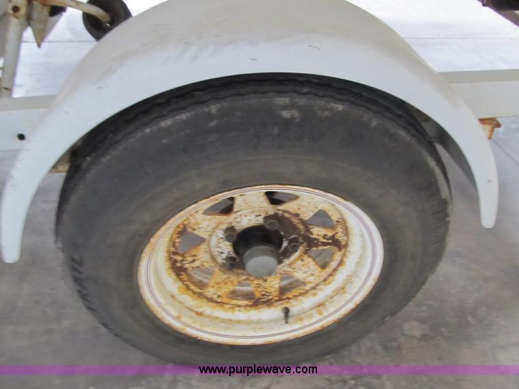 image for item 4055 1986 Conroy Glastron boat