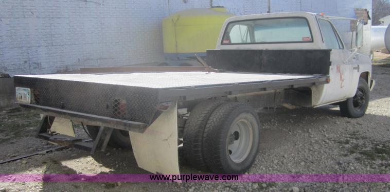 image for item 4361 1988 Chevrolet R30 flatbed pickup truck