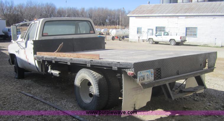 image for item 4361 1988 Chevrolet R30 flatbed pickup truck
