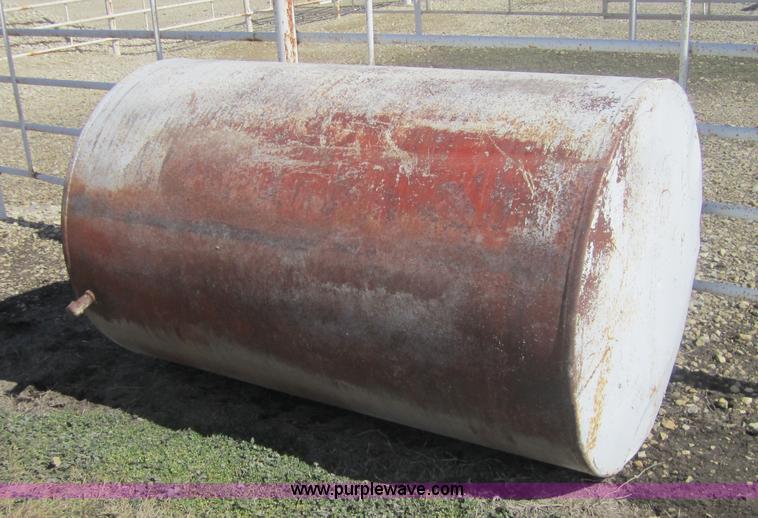 image for item 4364 Fuel tanks