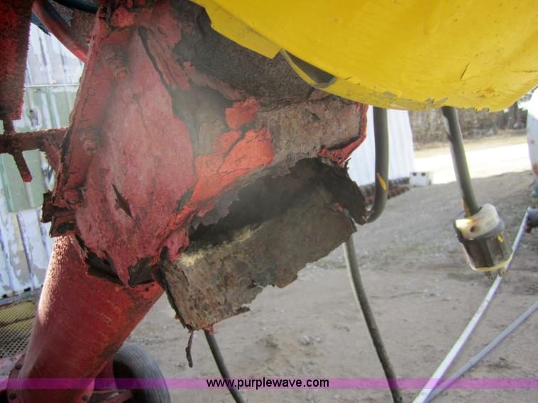 image for item 4365 Under truck grain auger