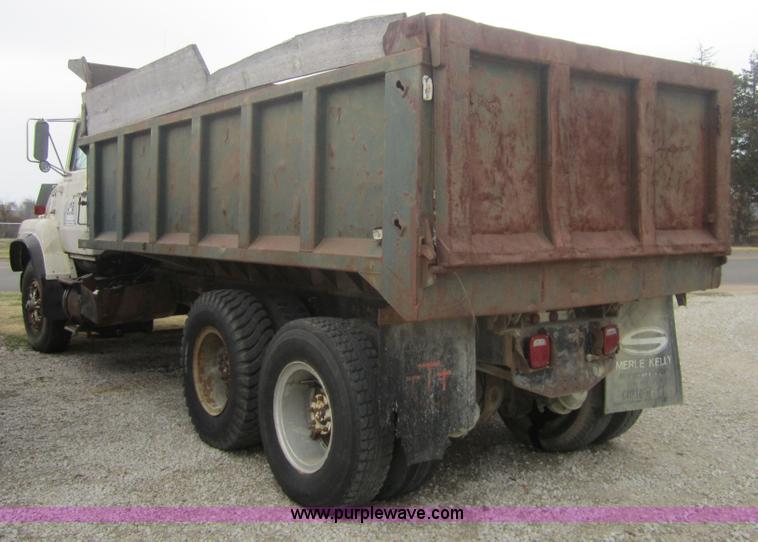 image for item 4371 1980 Ford 9000 dump truck