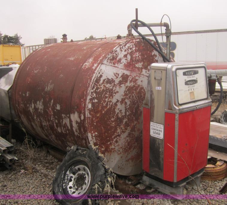 image for item 4374 Wayne fuel dispenser