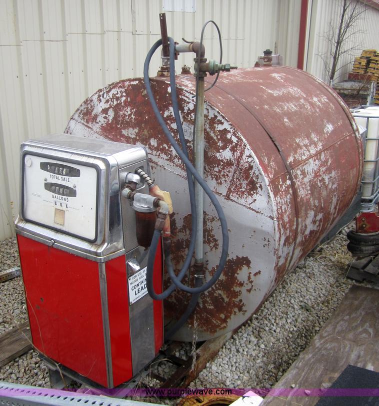 image for item 4374 Wayne fuel dispenser