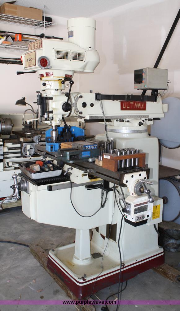 image for item 4791 1997 Acer Ultima EVS-3VK vertical mill