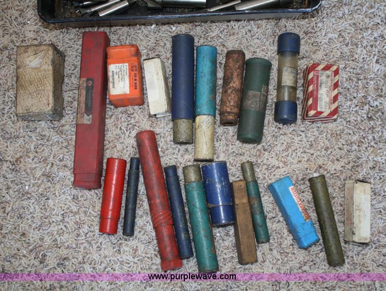 image for item 4791 1997 Acer Ultima EVS-3VK vertical mill