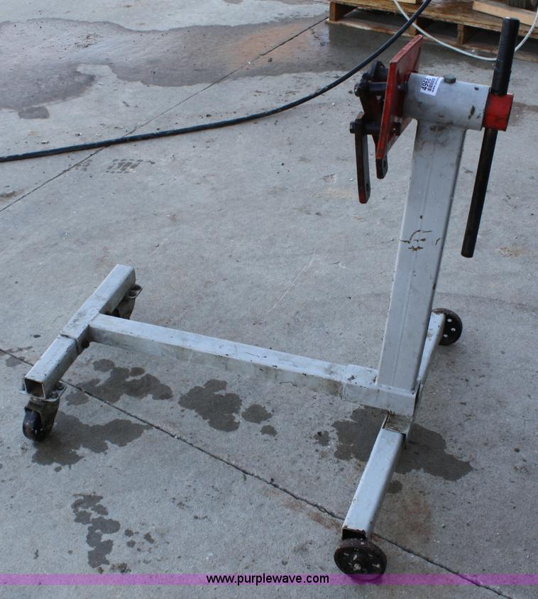 image for item 4968 Larin engine stand