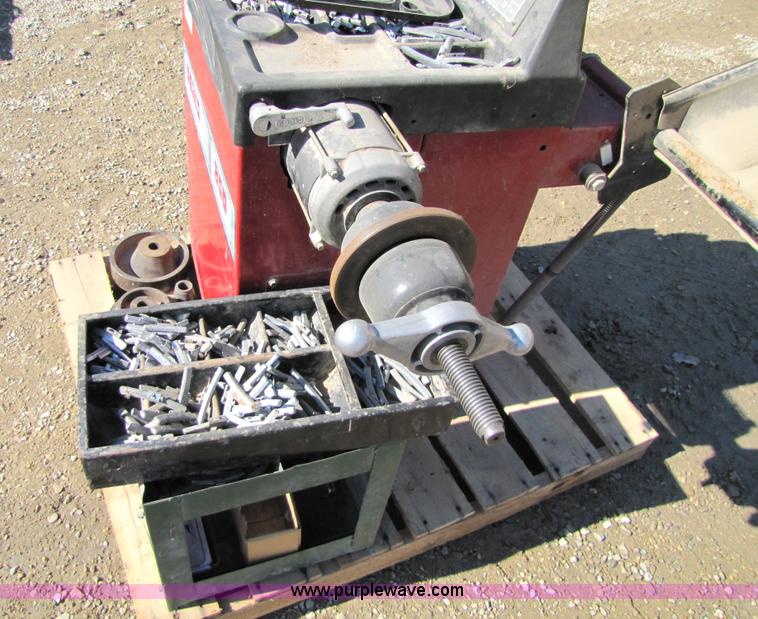 image for item 5159 Coats Direct Drive 850 tire balancer