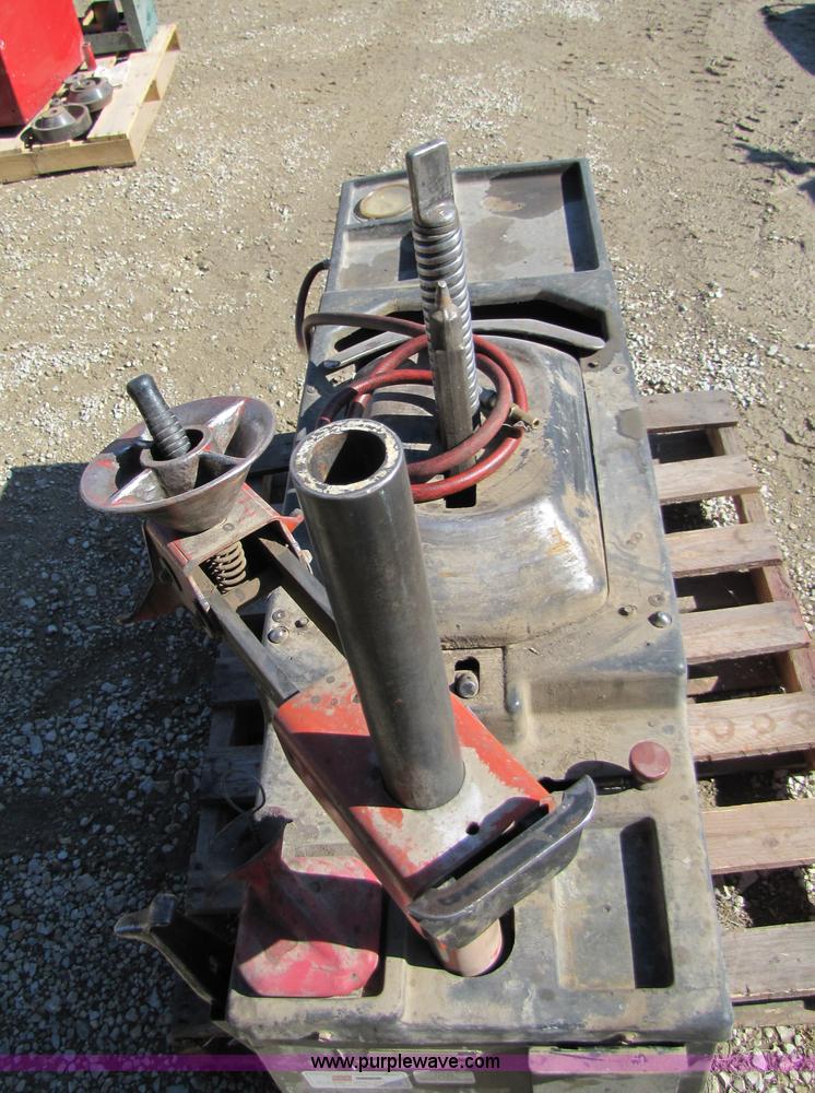 image for item 5160 Coats 40-405A tire changer