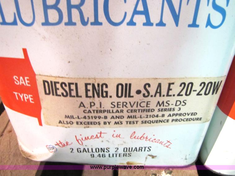 image for item 5168 Assorted oil items