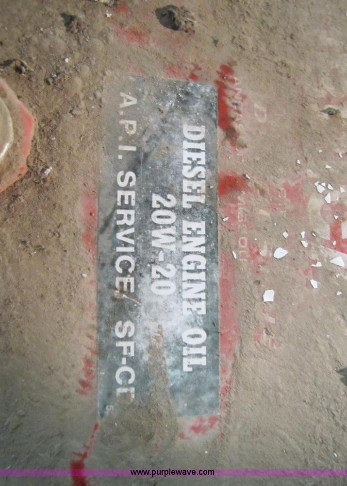 image for item 5168 Assorted oil items