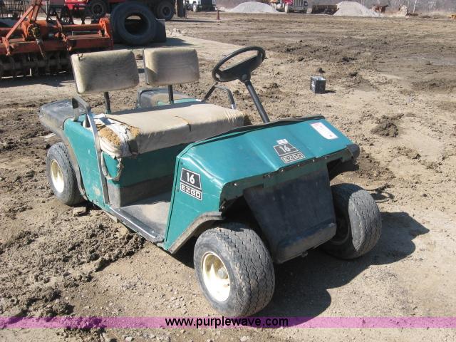 image for item 5402 Ez-go 16 electric golf cart