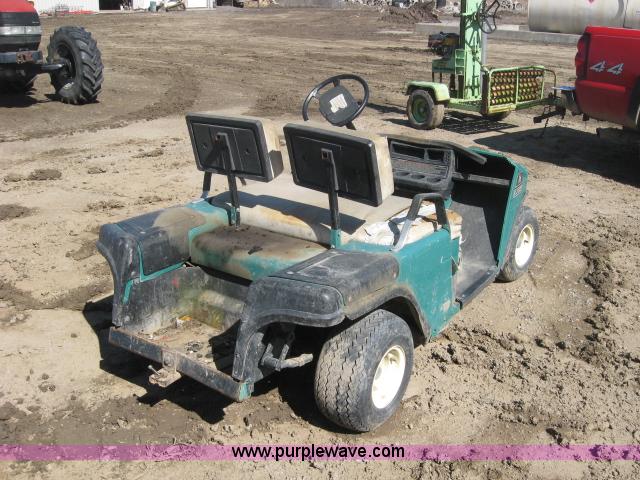 image for item 5402 Ez-go 16 electric golf cart