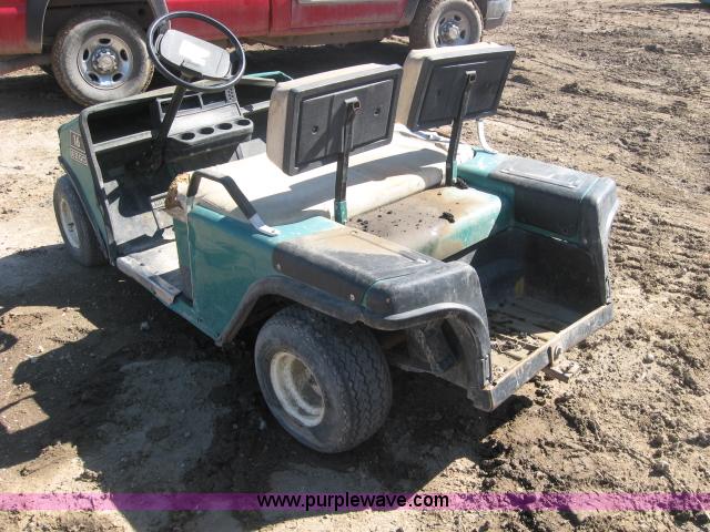 image for item 5402 Ez-go 16 electric golf cart
