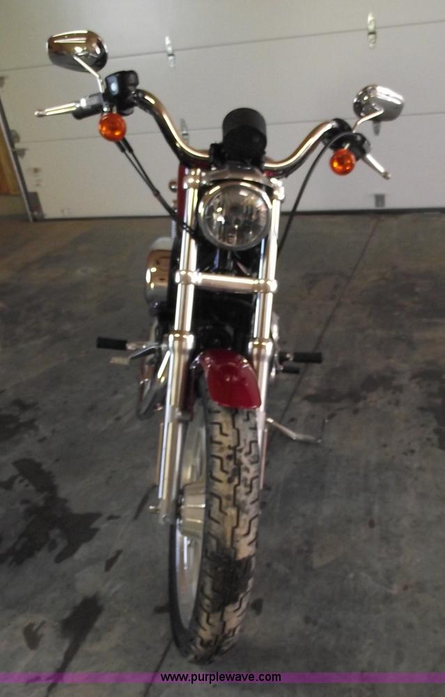 image for item 5438 2006 Harley Davidson 883 Low motorcycle