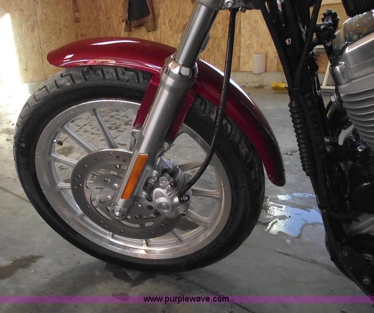 image for item 5438 2006 Harley Davidson 883 Low motorcycle