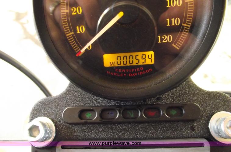 image for item 5438 2006 Harley Davidson 883 Low motorcycle