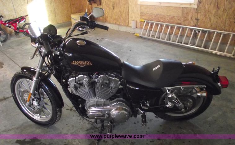 image for item 5439 2009 Harley Davidson 883 motorcycle