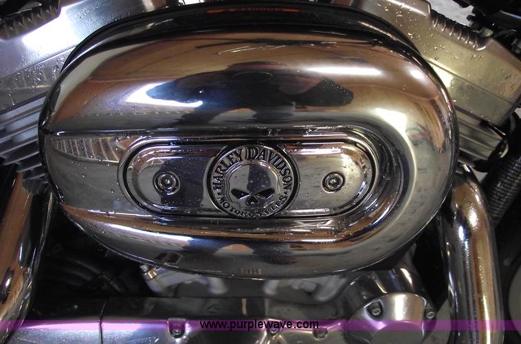image for item 5439 2009 Harley Davidson 883 motorcycle