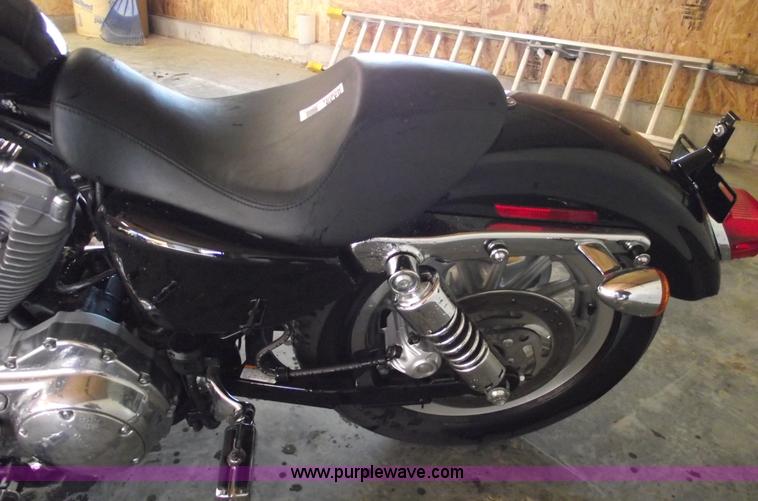 image for item 5439 2009 Harley Davidson 883 motorcycle