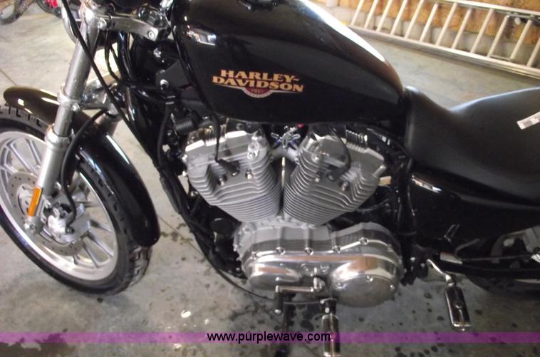 image for item 5439 2009 Harley Davidson 883 motorcycle