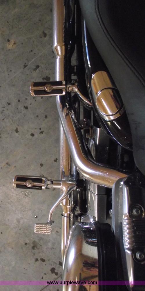 image for item 5439 2009 Harley Davidson 883 motorcycle