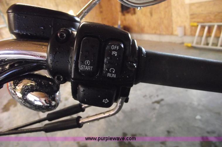 image for item 5439 2009 Harley Davidson 883 motorcycle