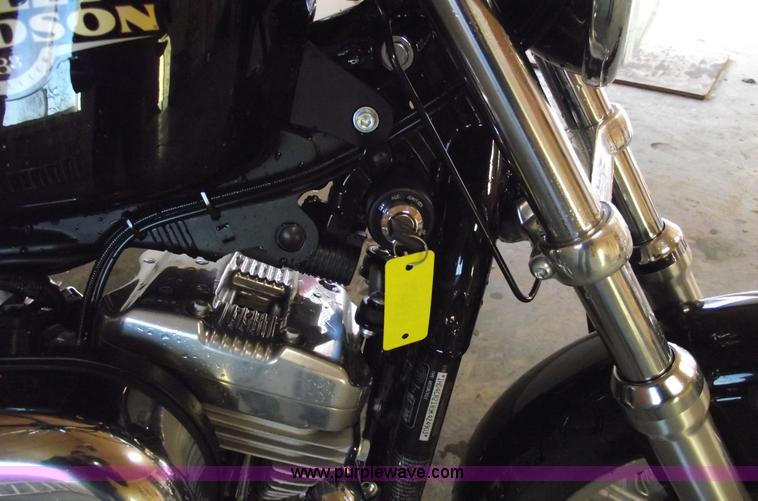 image for item 5439 2009 Harley Davidson 883 motorcycle