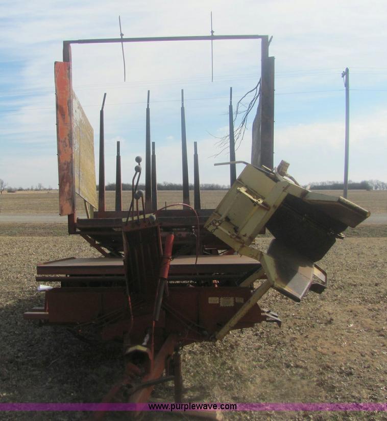 image for item 6870 New Holland 1032 Stack liner