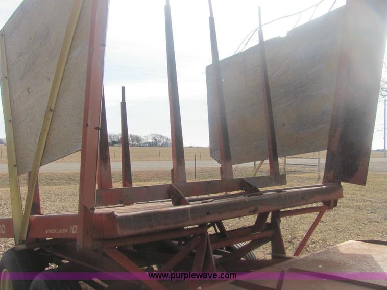 image for item 6870 New Holland 1032 Stack liner