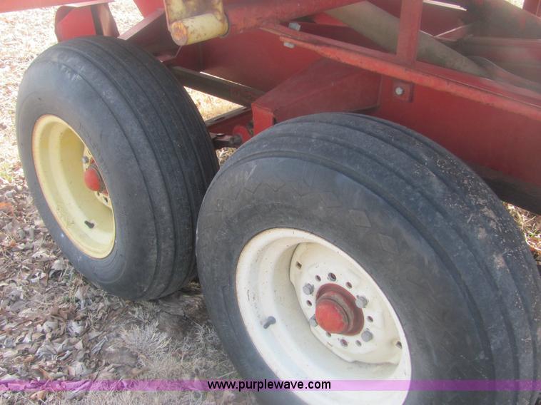 image for item 6870 New Holland 1032 Stack liner