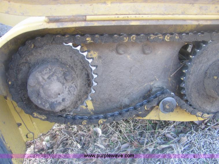 image for item 6871 Vermeer 604 Super J round baler