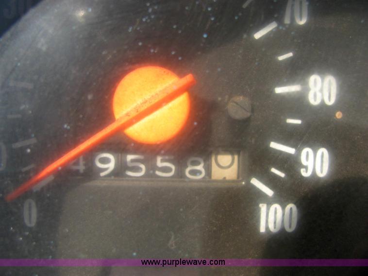 image for item 6935 1973 Chevrolet C70 roll back truck