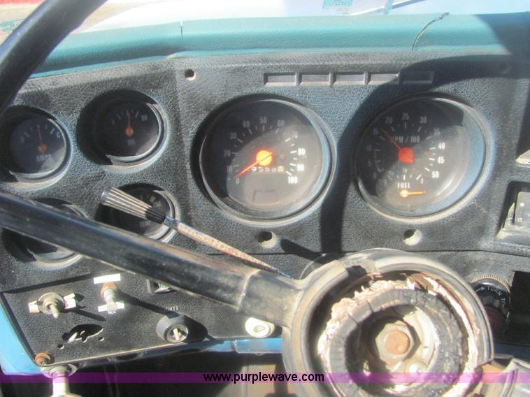 image for item 6935 1973 Chevrolet C70 roll back truck