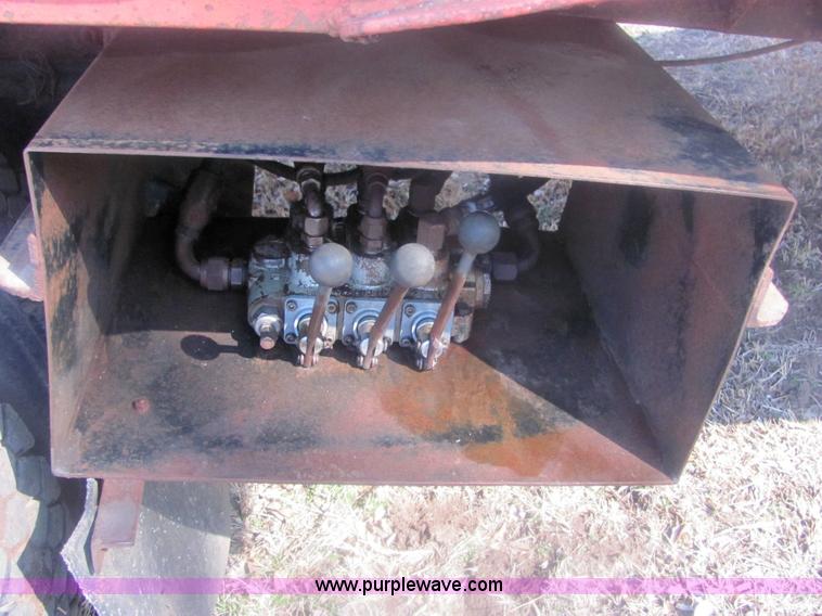 image for item 6935 1973 Chevrolet C70 roll back truck