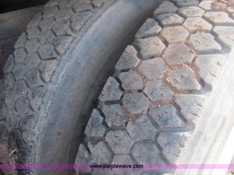 image for item 6935 1973 Chevrolet C70 roll back truck