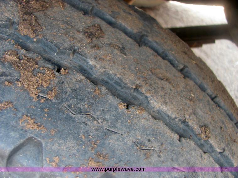 image for item 6935 1973 Chevrolet C70 roll back truck