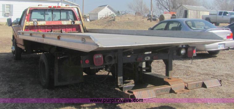 image for item 6936 1991 Ford F450 XLT Lariat roll back truck