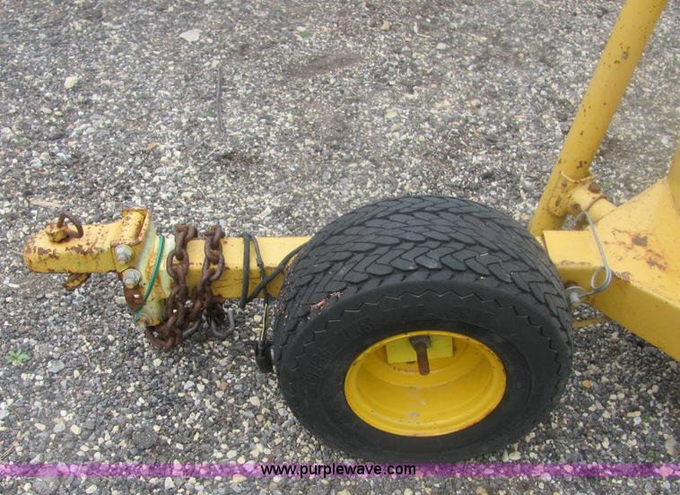 image for item 6947 Vermeer BC625 wood chipper