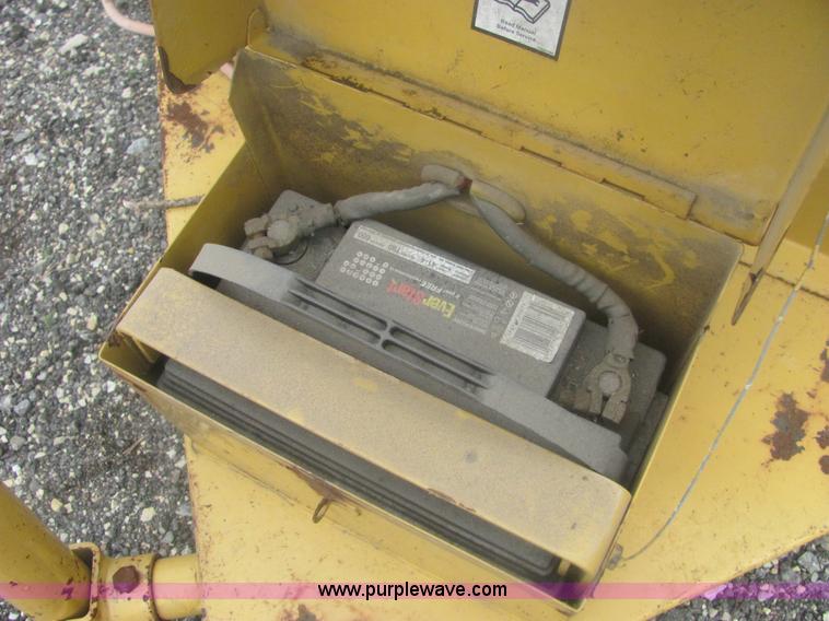 image for item 6947 Vermeer BC625 wood chipper