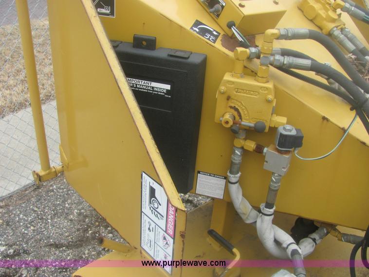 image for item 6947 Vermeer BC625 wood chipper