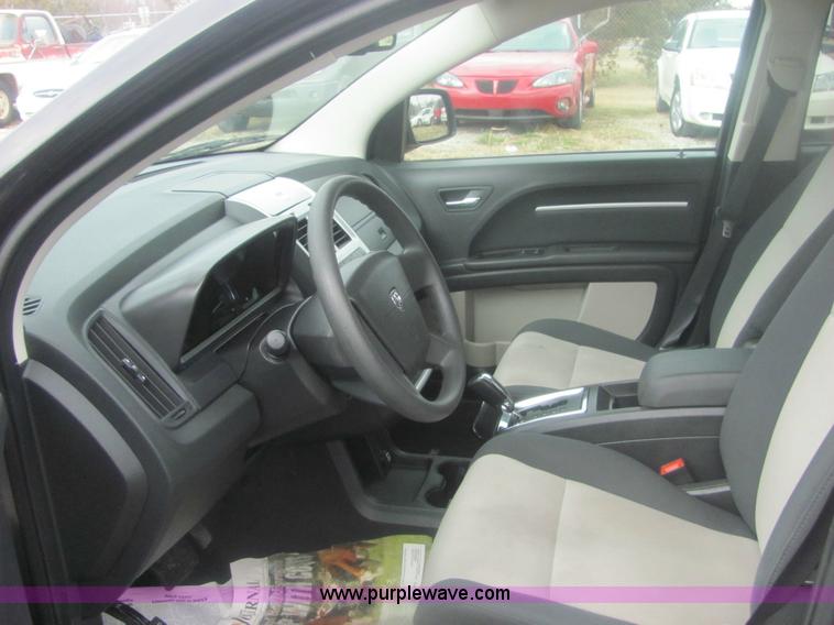 image for item 6960 2009 Dodge Journey SXT SUV crossover