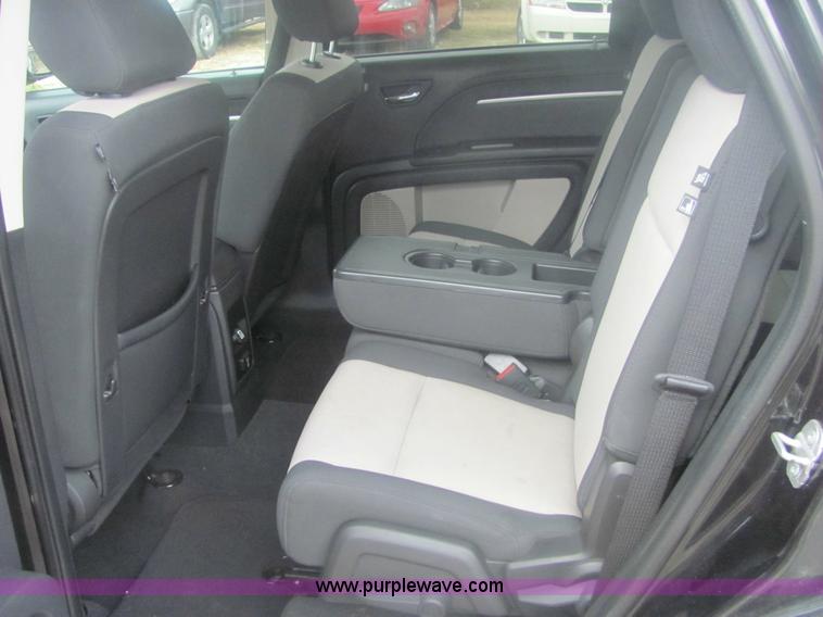 image for item 6960 2009 Dodge Journey SXT SUV crossover