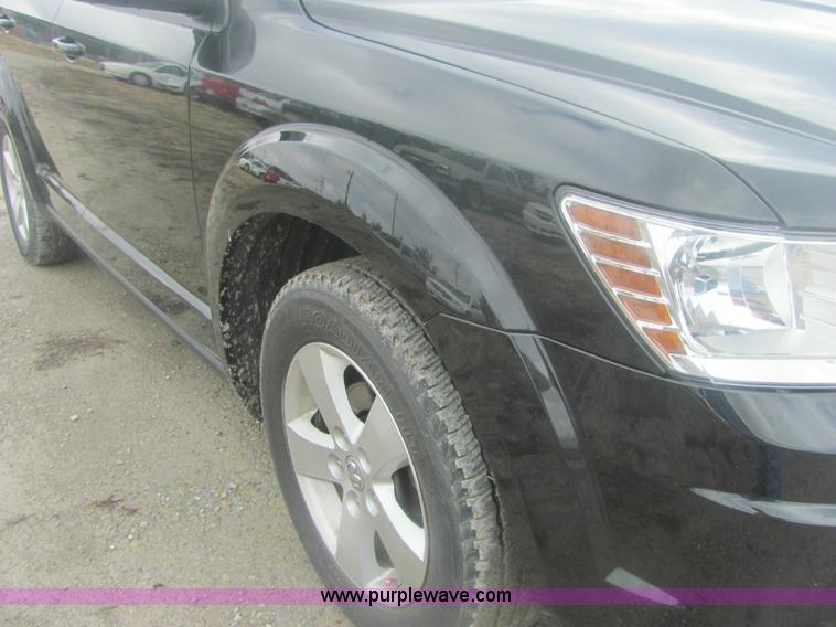 image for item 6960 2009 Dodge Journey SXT SUV crossover