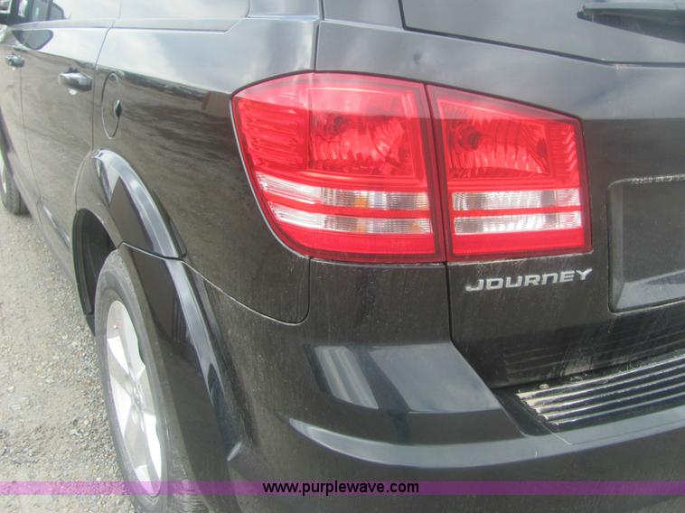 image for item 6960 2009 Dodge Journey SXT SUV crossover