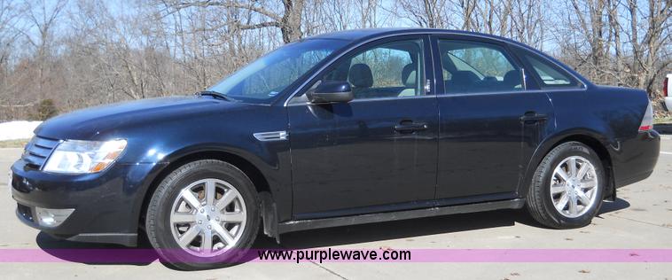 image for item 7779 2008 Ford Taurus SEL